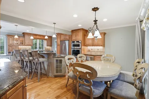 3 Old Creek Road Palos Park IL 60464