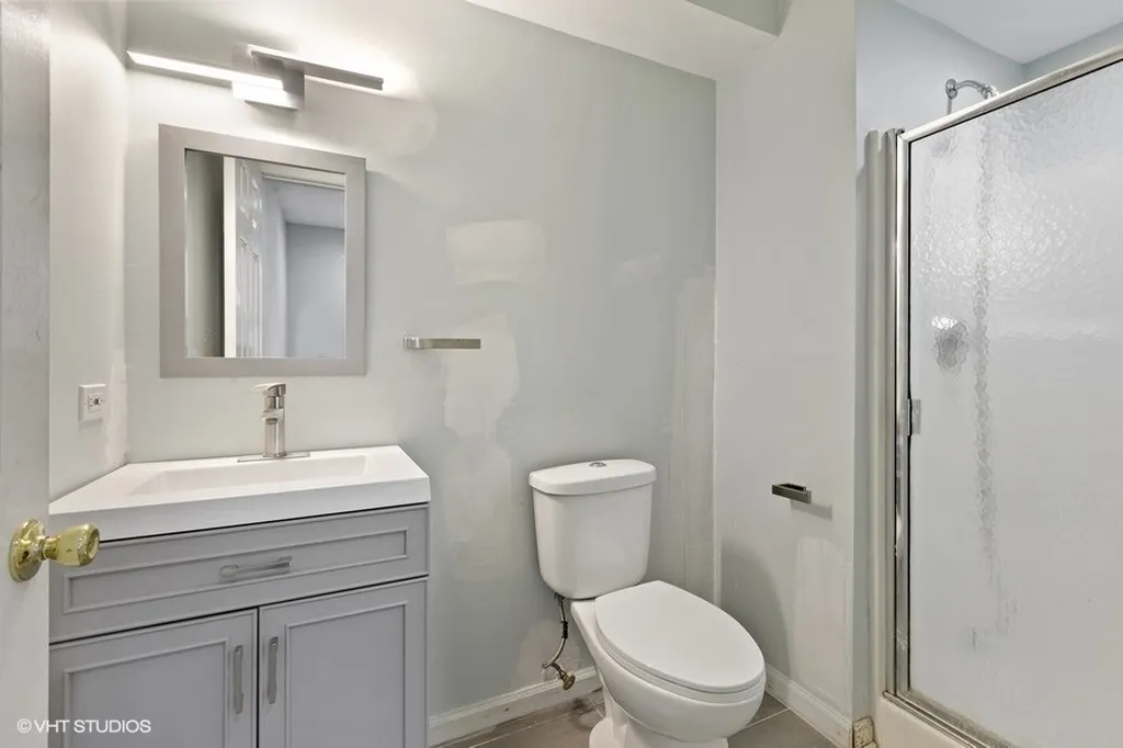 710 East 51st Street Chicago IL 60615