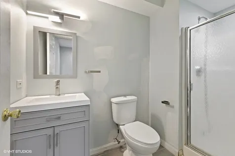 710 East 51st Street Chicago IL 60615