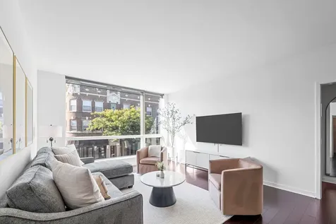 1246 West Devon Avenue Chicago IL 60660