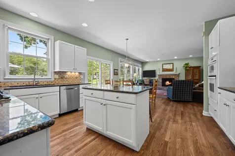 28620 Ashford Court Lake Bluff IL 60044