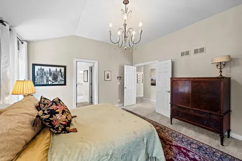 28620 Ashford Court Lake Bluff IL 60044
