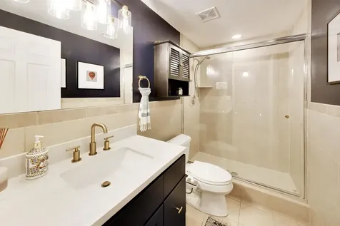 2303 West Chicago Avenue Chicago IL 60622