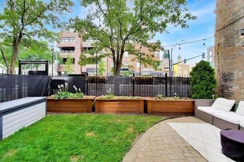 2303 West Chicago Avenue Chicago IL 60622