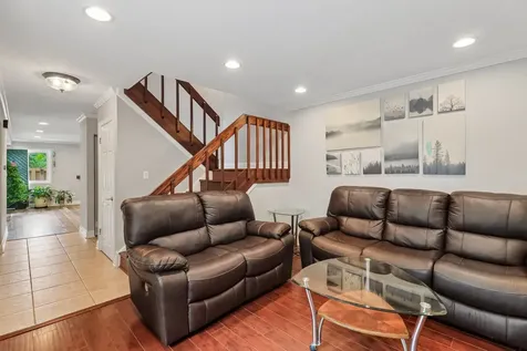 201 Colony Court Vernon Hills IL 60061