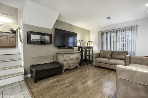 1408 South Fern Drive Mount Prospect IL 60056
