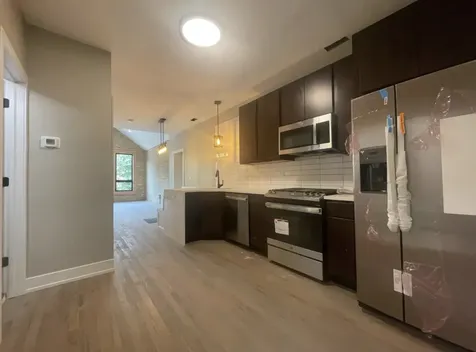 1157 West Webster Avenue Chicago IL 60614