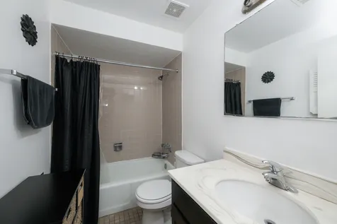6115 West 94th Street Oak Lawn IL 60453