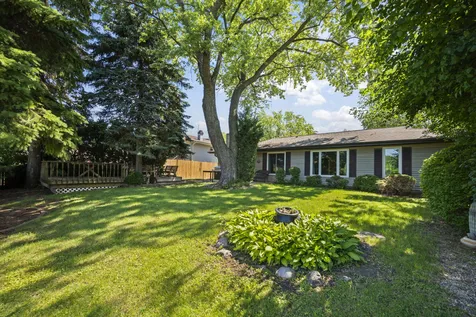 190 South Circle Avenue Bloomingdale IL 60108