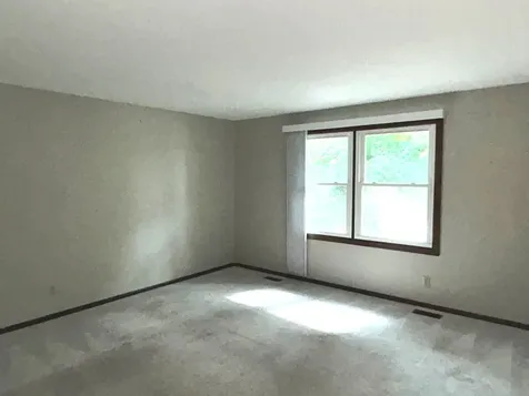 1085 Mallard Drive Bradley IL 60915