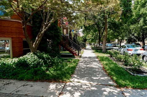 2219 West Rice Street Chicago IL 60622