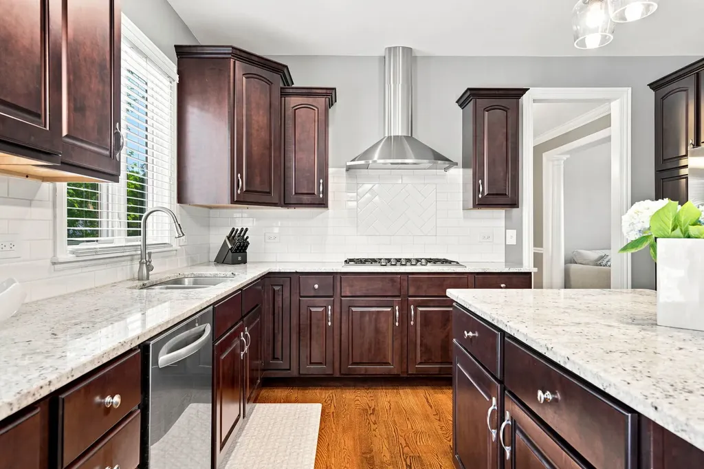 16418 South Mueller Circle Plainfield IL 60586