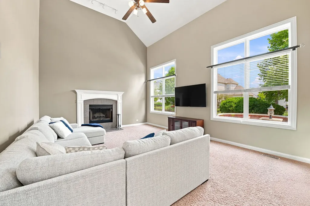 16418 South Mueller Circle Plainfield IL 60586