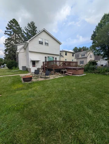 739 North 11th Street Dekalb IL 60115