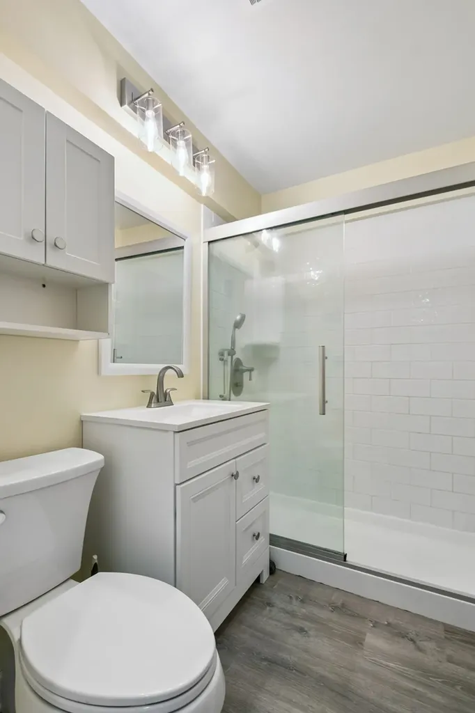 7310 North Harlem Street Chicago IL 60631