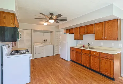 414 Tulsa Avenue Carpentersville IL 60110