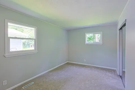 414 Tulsa Avenue Carpentersville IL 60110