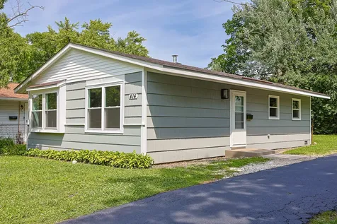 414 Tulsa Avenue Carpentersville IL 60110