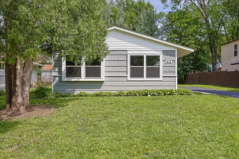 414 Tulsa Avenue Carpentersville IL 60110