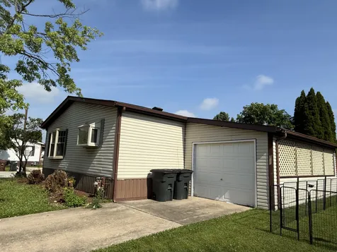 735 Thorntree Terrace Matteson IL 60443