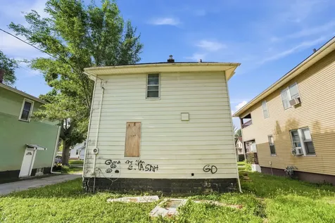 1121 15TH Avenue Rock Island IL 61201