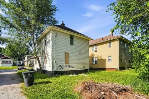 1121 15TH Avenue Rock Island IL 61201