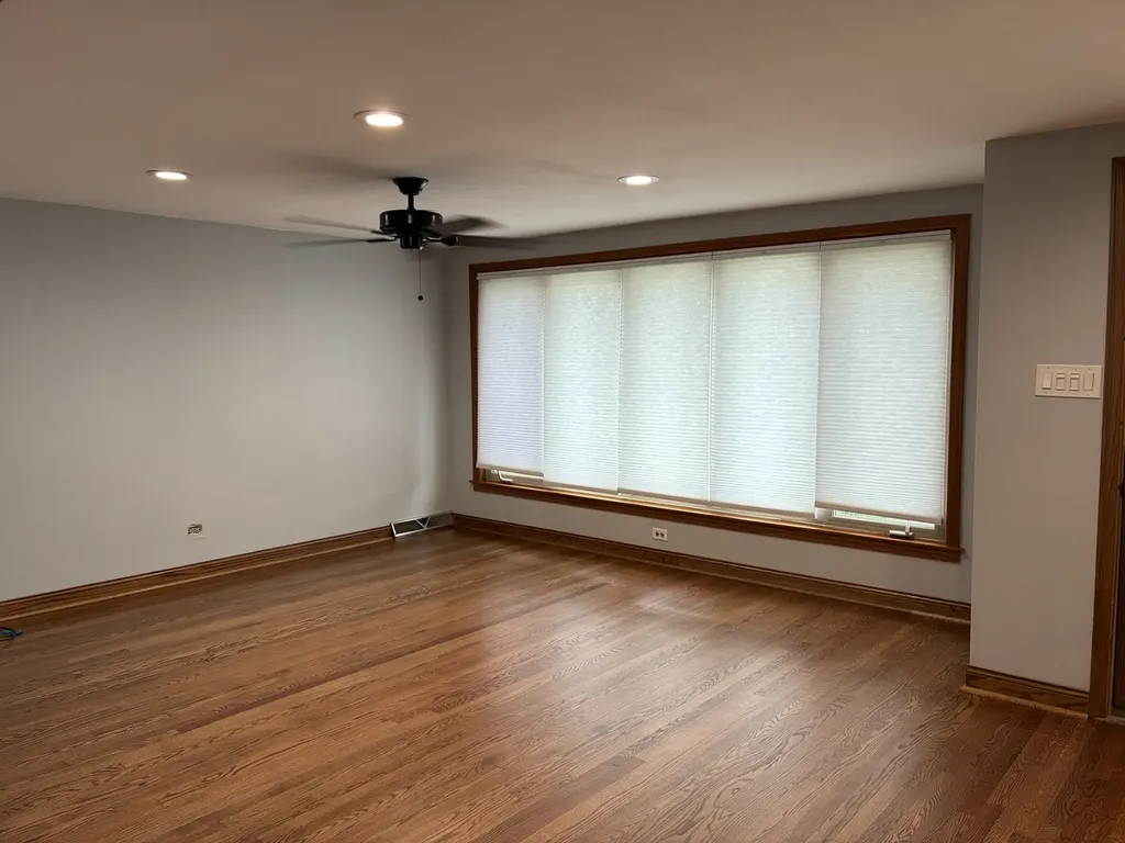 5144 South Natchez Avenue Chicago IL 60638
