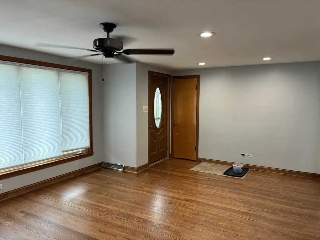 5144 South Natchez Avenue Chicago IL 60638