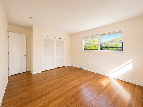406 Sunset Drive Wilmette IL 60091