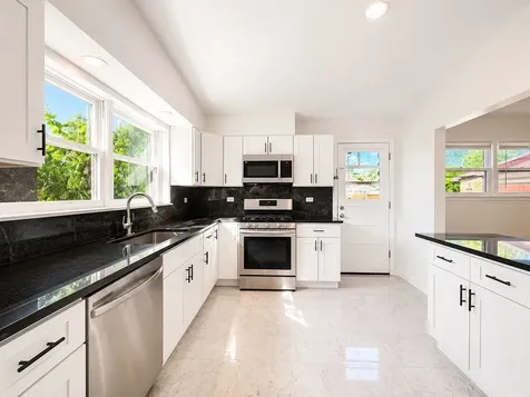 406 Sunset Drive Wilmette IL 60091