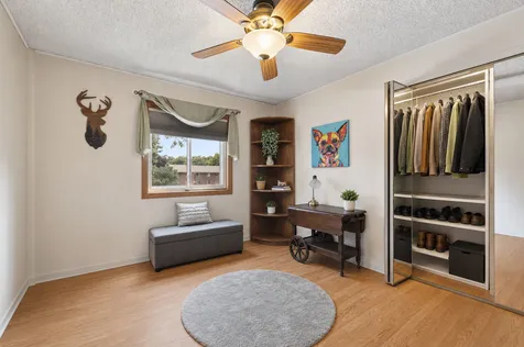 14003 James Drive Crestwood IL 60418