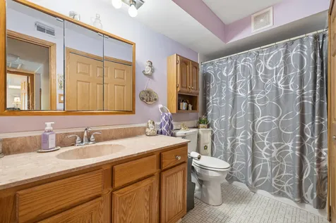 14003 James Drive Crestwood IL 60418