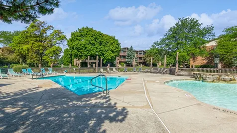 14003 James Drive Crestwood IL 60418