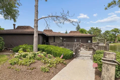 14003 James Drive Crestwood IL 60418