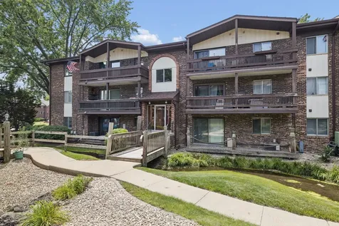 14003 James Drive Crestwood IL 60418