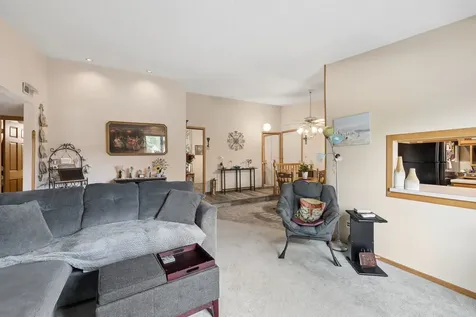 14003 James Drive Crestwood IL 60418