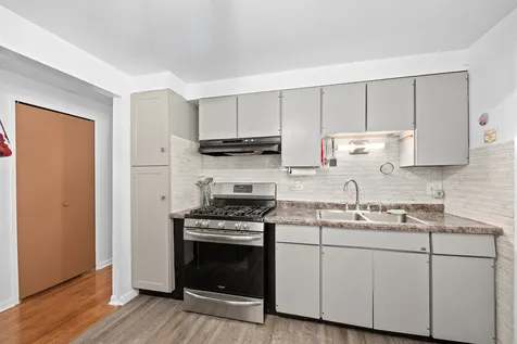 16948 Glen Oaks Drive Country Club Hills IL 60478