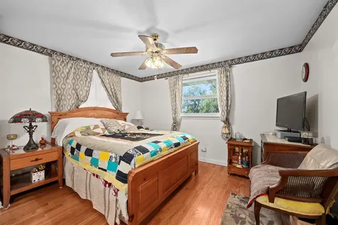 16948 Glen Oaks Drive Country Club Hills IL 60478