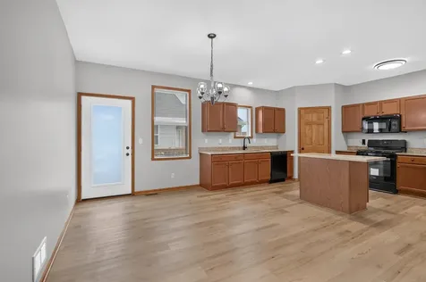 7463 Silo Street Machesney Park IL 61115