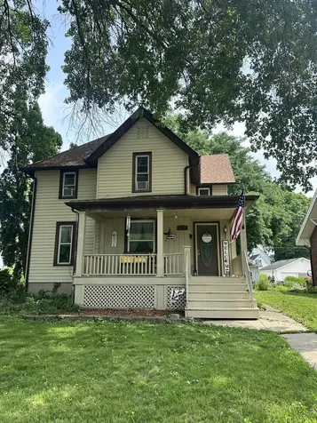 410 Broadway Avenue Sterling IL 61081