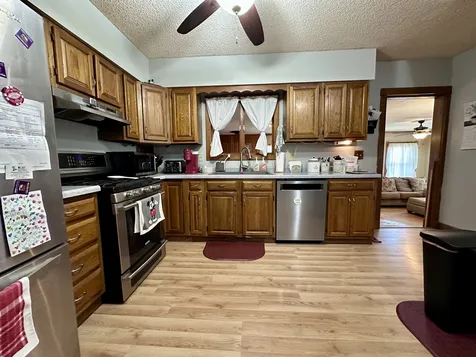 410 Broadway Avenue Sterling IL 61081