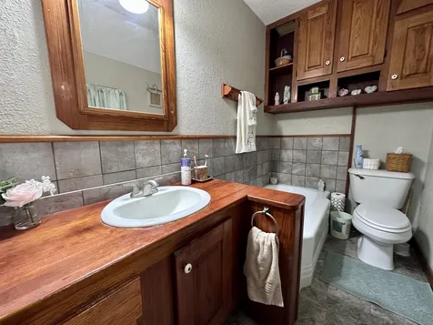 410 Broadway Avenue Sterling IL 61081
