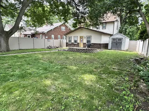 410 Broadway Avenue Sterling IL 61081