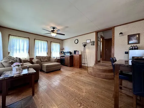 410 Broadway Avenue Sterling IL 61081