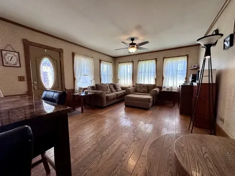 410 Broadway Avenue Sterling IL 61081