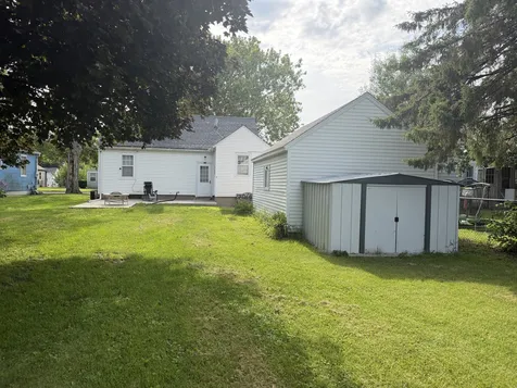 1314 8TH Avenue Sterling IL 61081