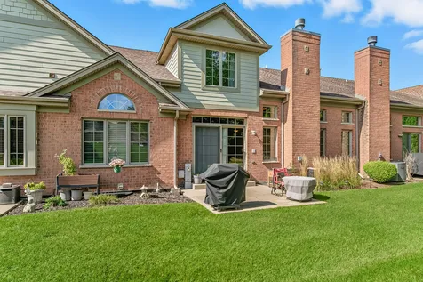 20373 Mackinac Point Drive Frankfort IL 60423