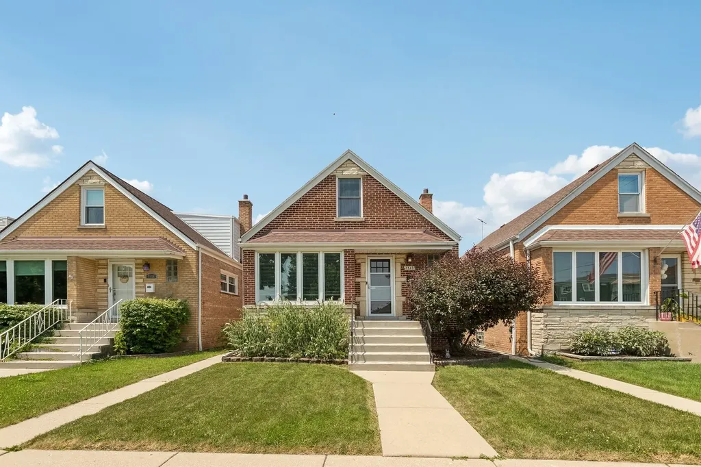7540 North Octavia Avenue Chicago IL 60631