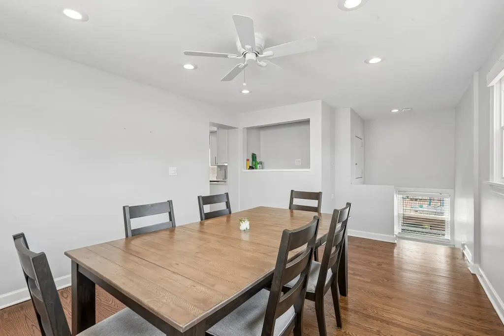 7540 North Octavia Avenue Chicago IL 60631
