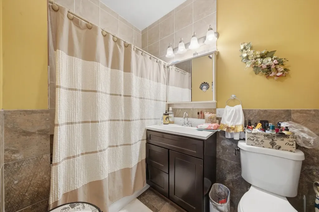 4101 West Potomac Avenue Chicago IL 60651